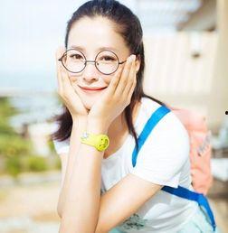 戴眼镜爆料娱乐圈,娱乐圈幕后真相大揭秘  第3张